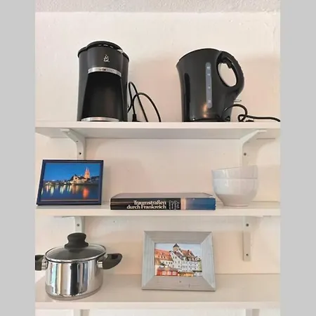 Apartment Comfortable Apartment, Next To University, Wifi Free Parking